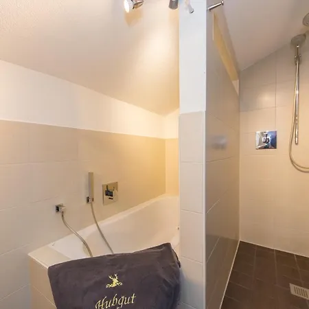 Bio-bergbauernhof Hubgut * Zell am See