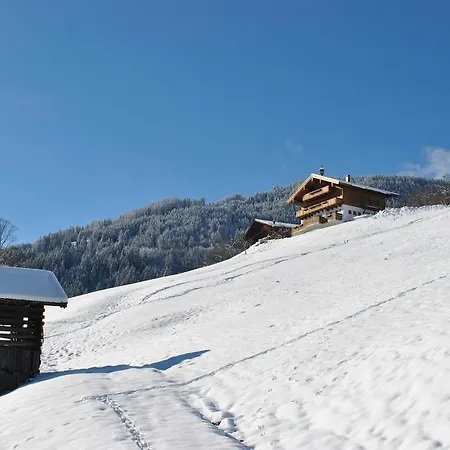 Bio-bergbauernhof Hubgut Farma