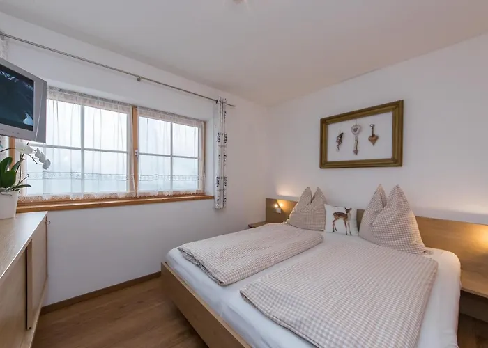 Bio-bergbauernhof Hubgut ファームステイ